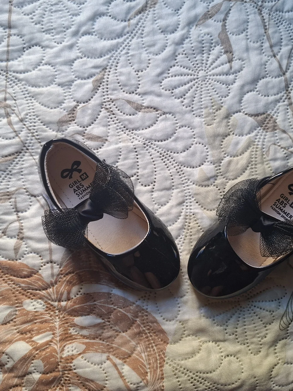 Girls Black Patent Mary Jane Shoes with Bow